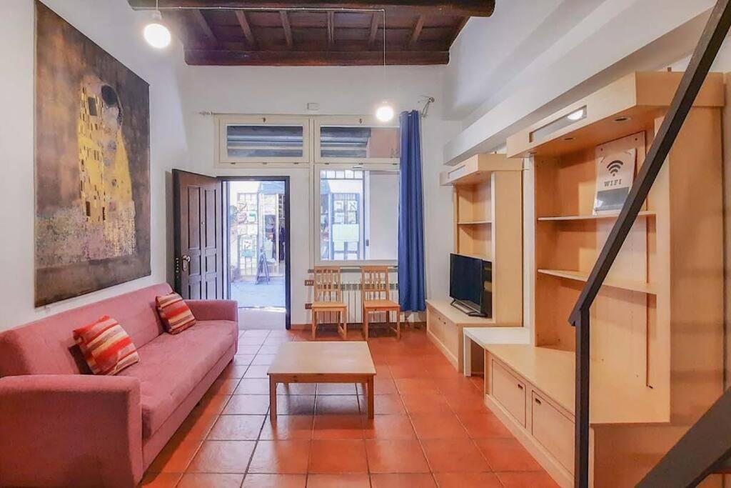 Apartmán Domus Reginella, Nella Zona Piu Richiesta Di Roma Exteriér fotografie