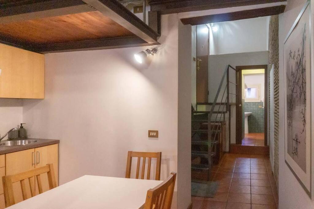 Apartmán Domus Reginella, Nella Zona Piu Richiesta Di Roma Exteriér fotografie